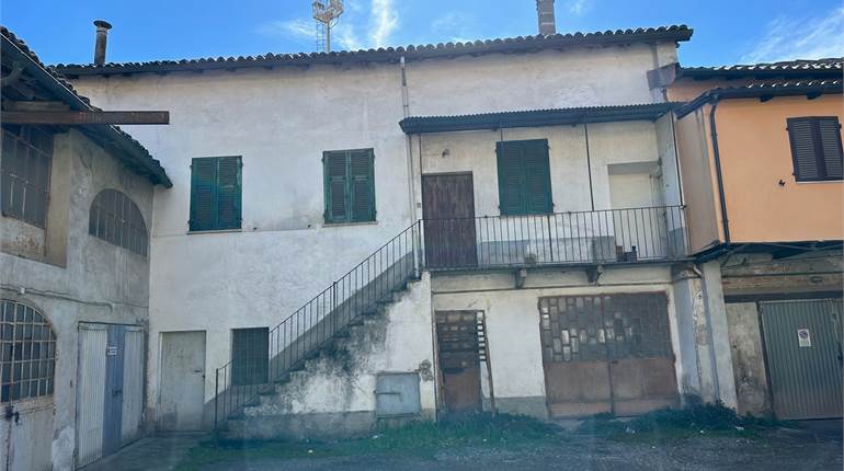 Casa indipendente terra/tetto a Novi Ligure