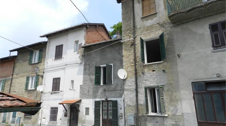 Town House for sale in Stazzano