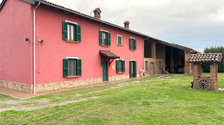 Town House Sale in Bosco Marengo (AL)