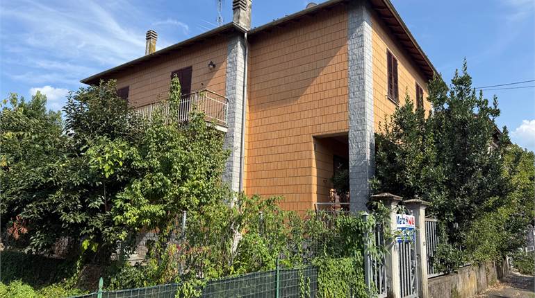 Villa Bifamiliare in Vendita a Novi Ligure (AL)