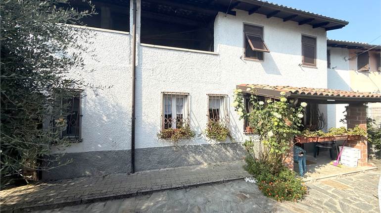 Town House Sale in Sant'Agata Fossili (AL)